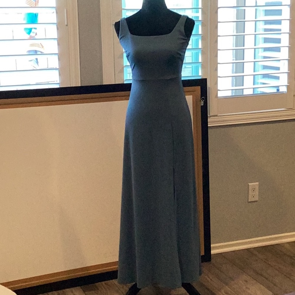 Chic Birdy Grey Sleeveless Maxi Dress in Blue